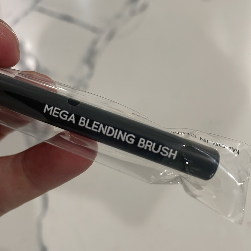 Wingme Mega Blending brush